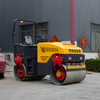 Plně hydraulick&yacute; vibračn&iacute; silničn&iacute; v&aacute;lec RDT-3T 3 tuny Ride-On 