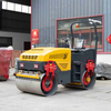 Plně hydraulick&yacute; vibračn&iacute; silničn&iacute; v&aacute;lec RDT-3T 3 tuny Ride-On 